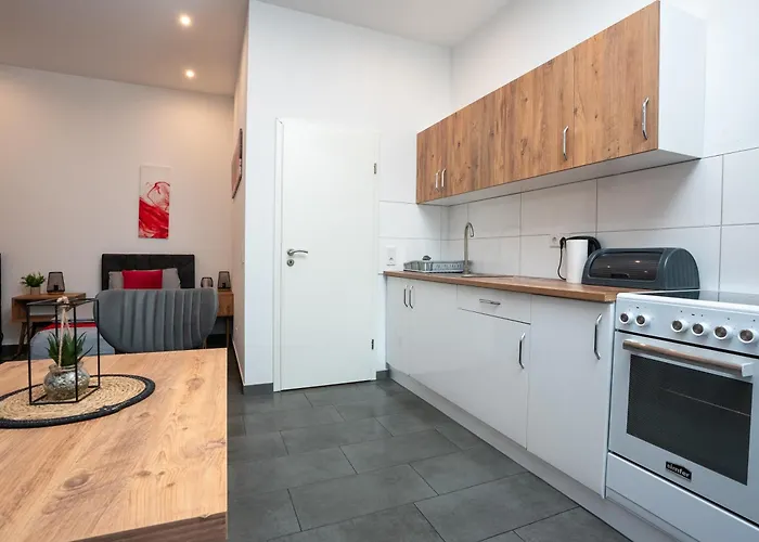 Lejlighed Serviceroom24 - 2 In Hoch Wlan - Smart-tv - 24-7 Check-in Und Kueche