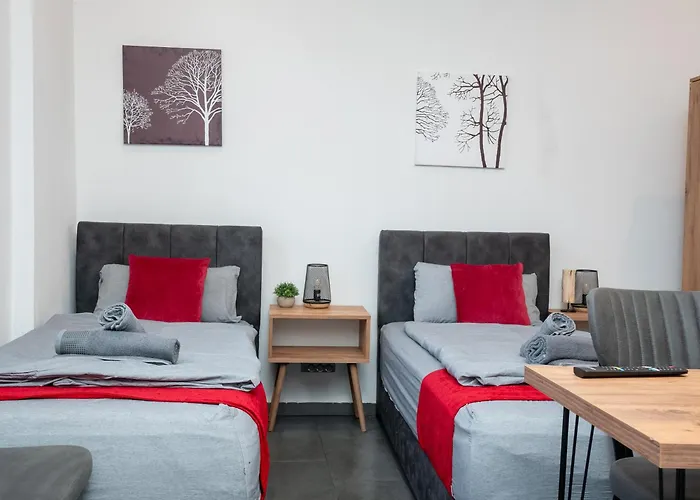 Serviceroom24 - 2 In Hoch Wlan - Smart-tv - 24-7 Check-in Und Kueche Recklinghausen